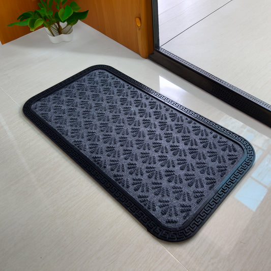 HUSKUS Polypropylene Anti-Skid Rubber Door Mat, Rectangular, Grey, 60 Centimeters, 33 Centimeters